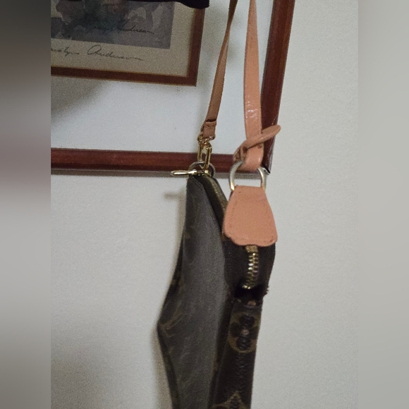 COA Louis vuitton Pochette Pre-owned condition with minor wear Code CA1006 - Picture 14 of 17